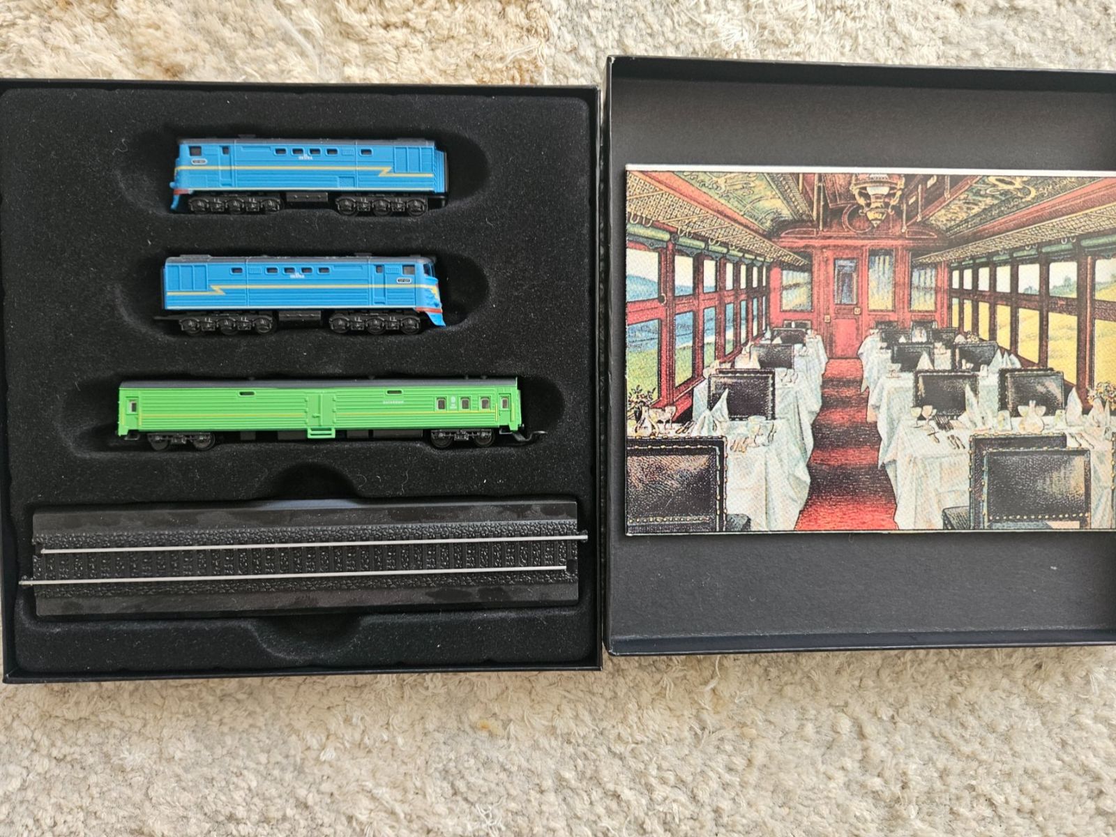 Micro Trains Line Modelleisenbahnen: Minitrains Edition Atlas – Neu und originalverpackt aus Biel/Bienne von LGG01 4