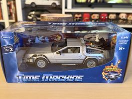 Welly DeLorean Time Machine 1:24 Back to the Future