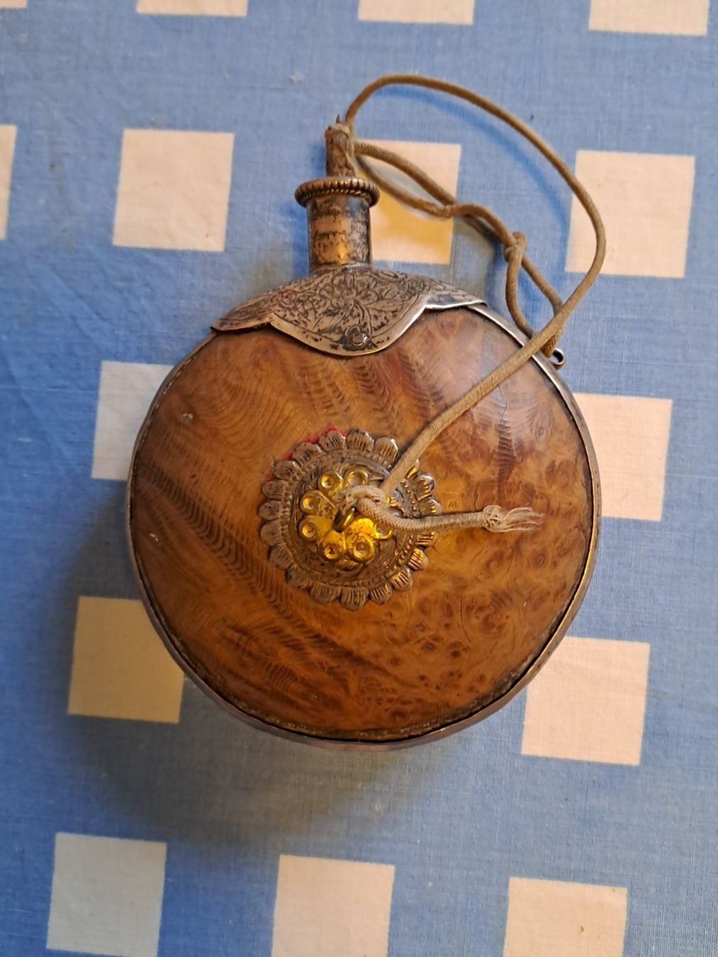 Articles en bois: Objet Tibétain ancien – D'occasion à LAUSANNE par KWEW