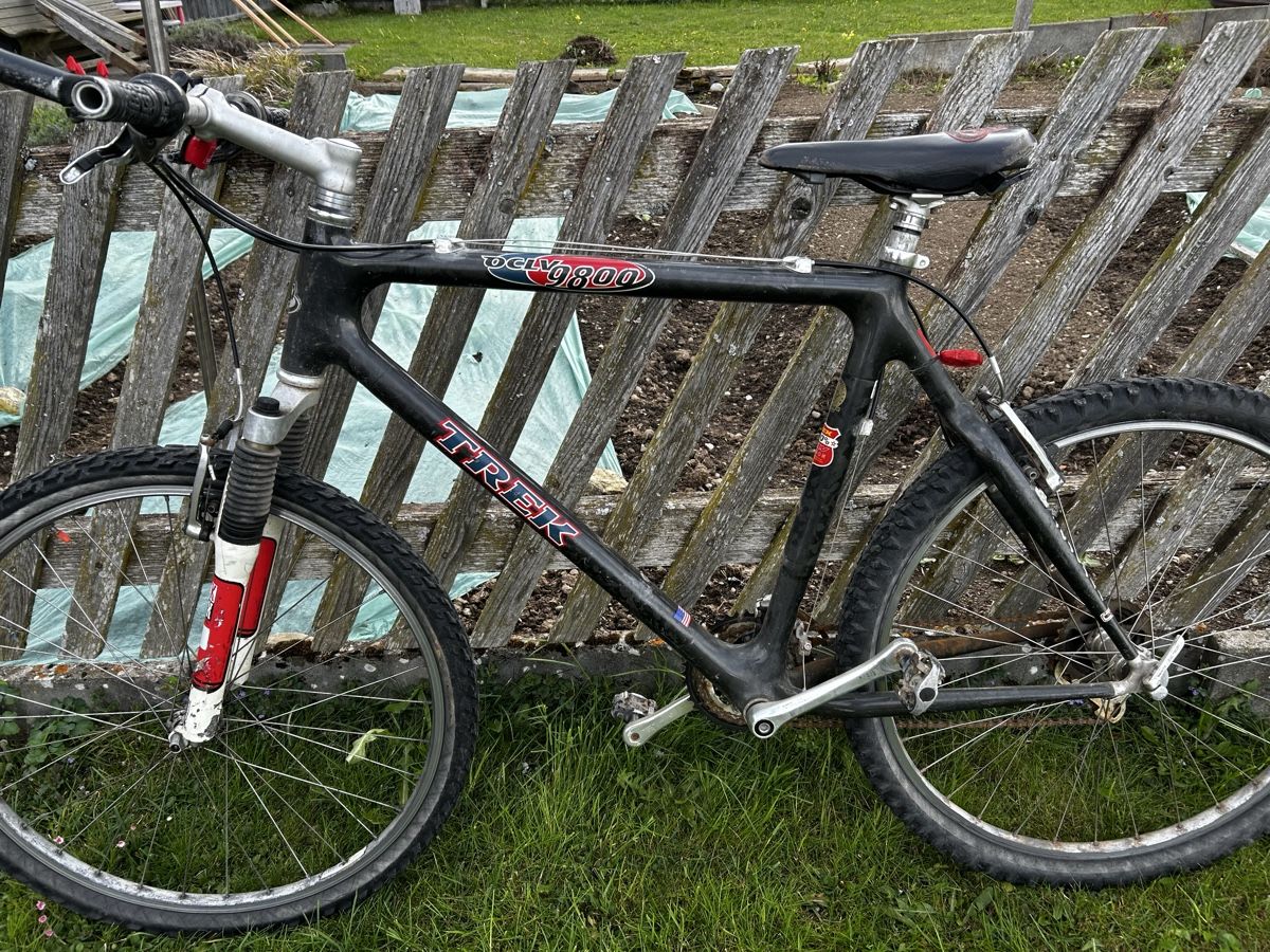 Trek Biciclette: Eines der ersten Trek Carbon Hardtail – Difettoso da Reichenbach i. K. venduto da Standfluh