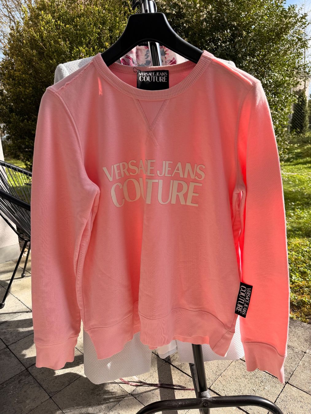 Versace Maglioni & Felpe: Versace Jeans Couture Pullover, Rosa, Grösse M, Top Zustand – Usato da Winterthur venduto da yan_jnw8 3