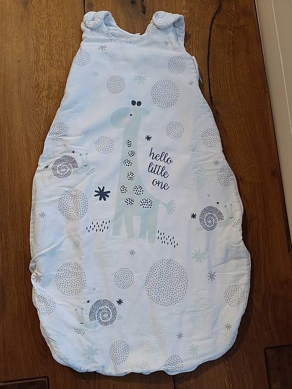Schlafsäcke: Schlafsack 90cm – Gebraucht aus Stans von Shidochir