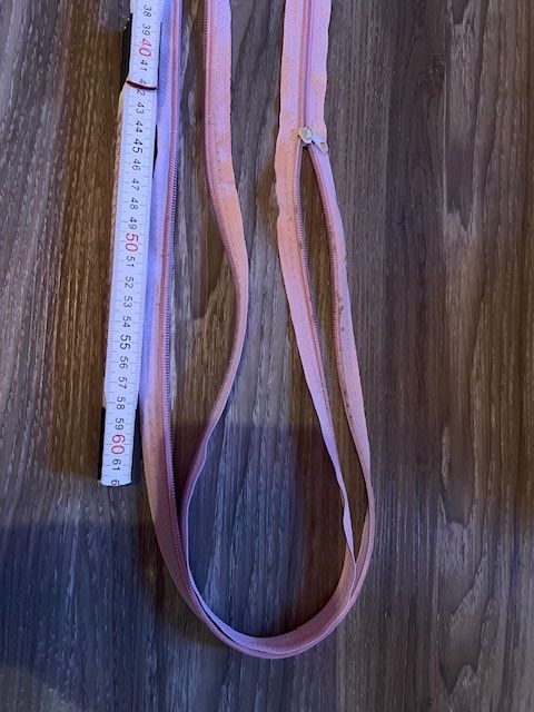 Stoffe: Hobby-Reissverschluss, 2 Griffe 165 CM – Gebraucht aus Neerach von romiping