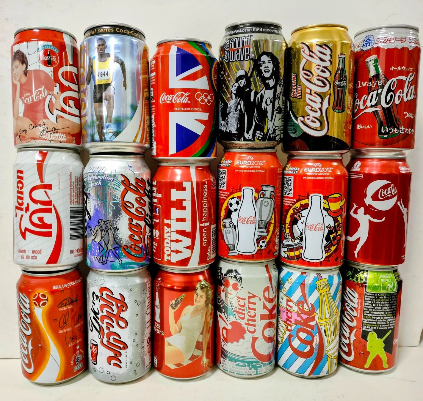 Autres articles pour la maison: alte Coca-Cola Dosen  (03) – D'occasion à Pfäffikon ZH par Colacity