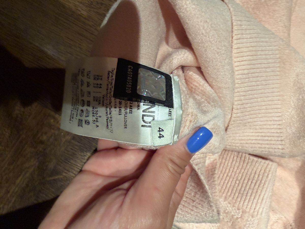 Fendi Maglioni & Felpe: Fendi Sweater New – Nuovo (secondo la descrizione) da Geneve venduto da kar_wq5h 3