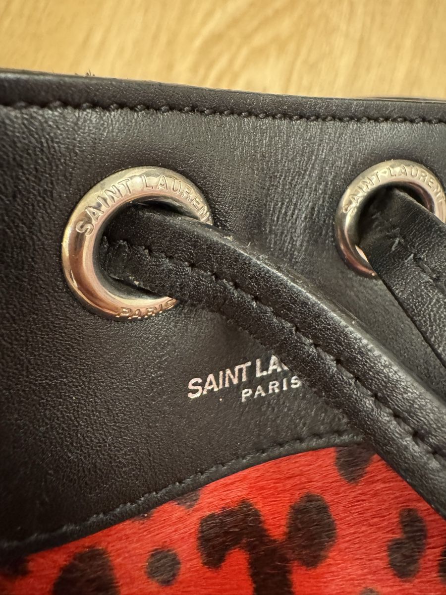 Saint Laurent Sacs femmes: Sac Emmanuelle de Saint Laurent  – D'occasion à Puplinge par Cechth 7