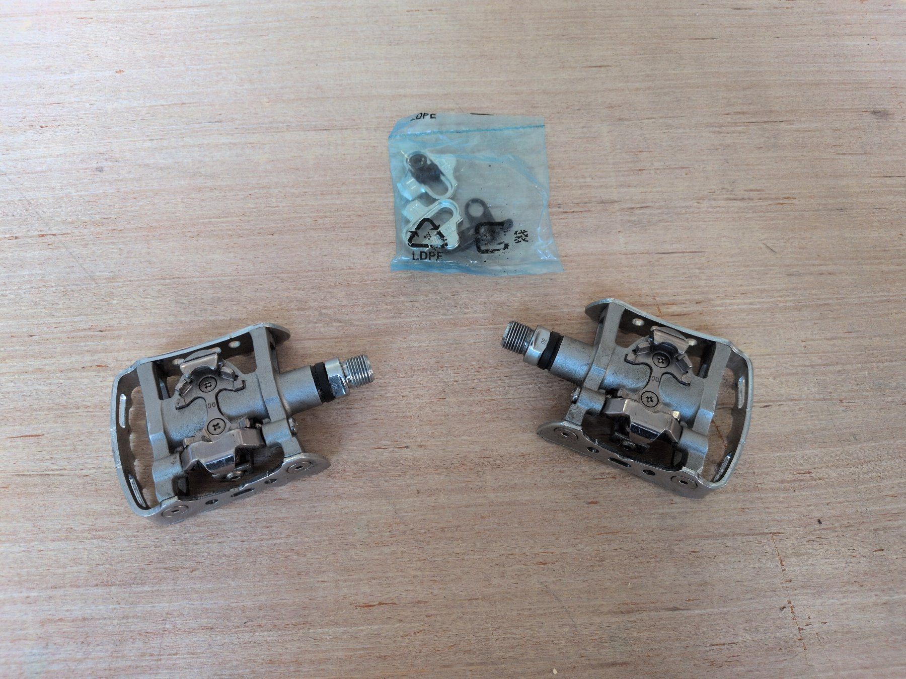Shimano Pièces détachées: Shimano Pedal Pd-M324 – D'occasion à Basel par zorghenvliet