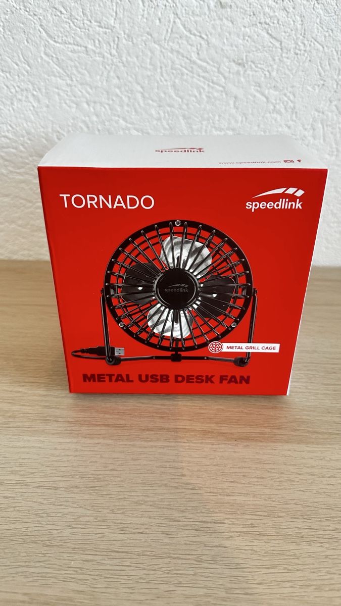 Ventilatori: USB Desk Fan/ Ventilator  – Nuovo e nell'imballaggio originale da Männedorf venduto da HollyCat