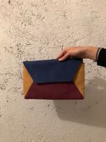 Vendo borsetta a mano/spalla gialla blu e viola USATA.