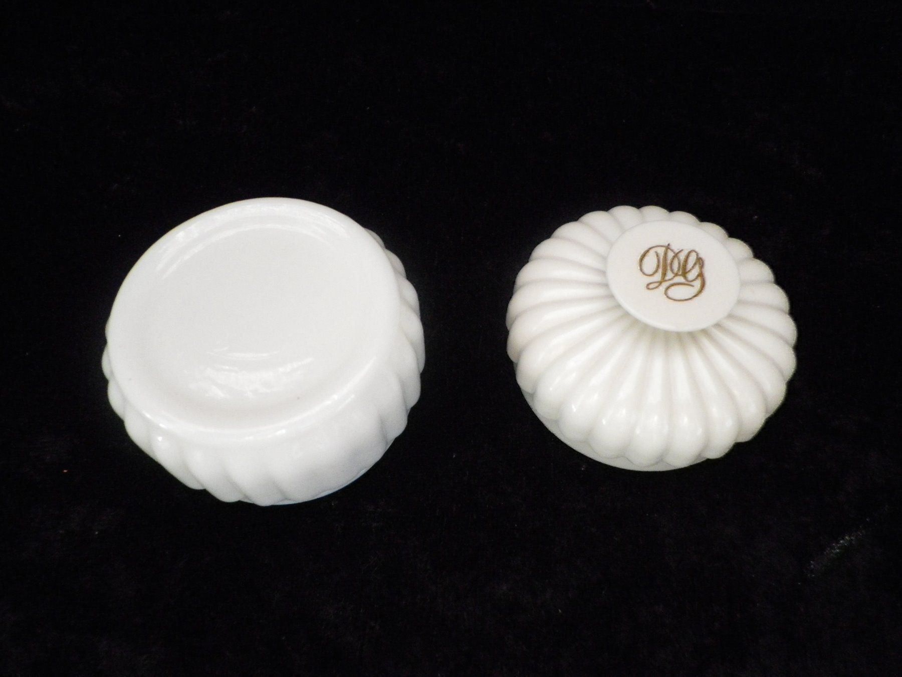 Cura del viso: Kosmetik Topf D G – Usato da Reinach BL venduto da Annodomini 4