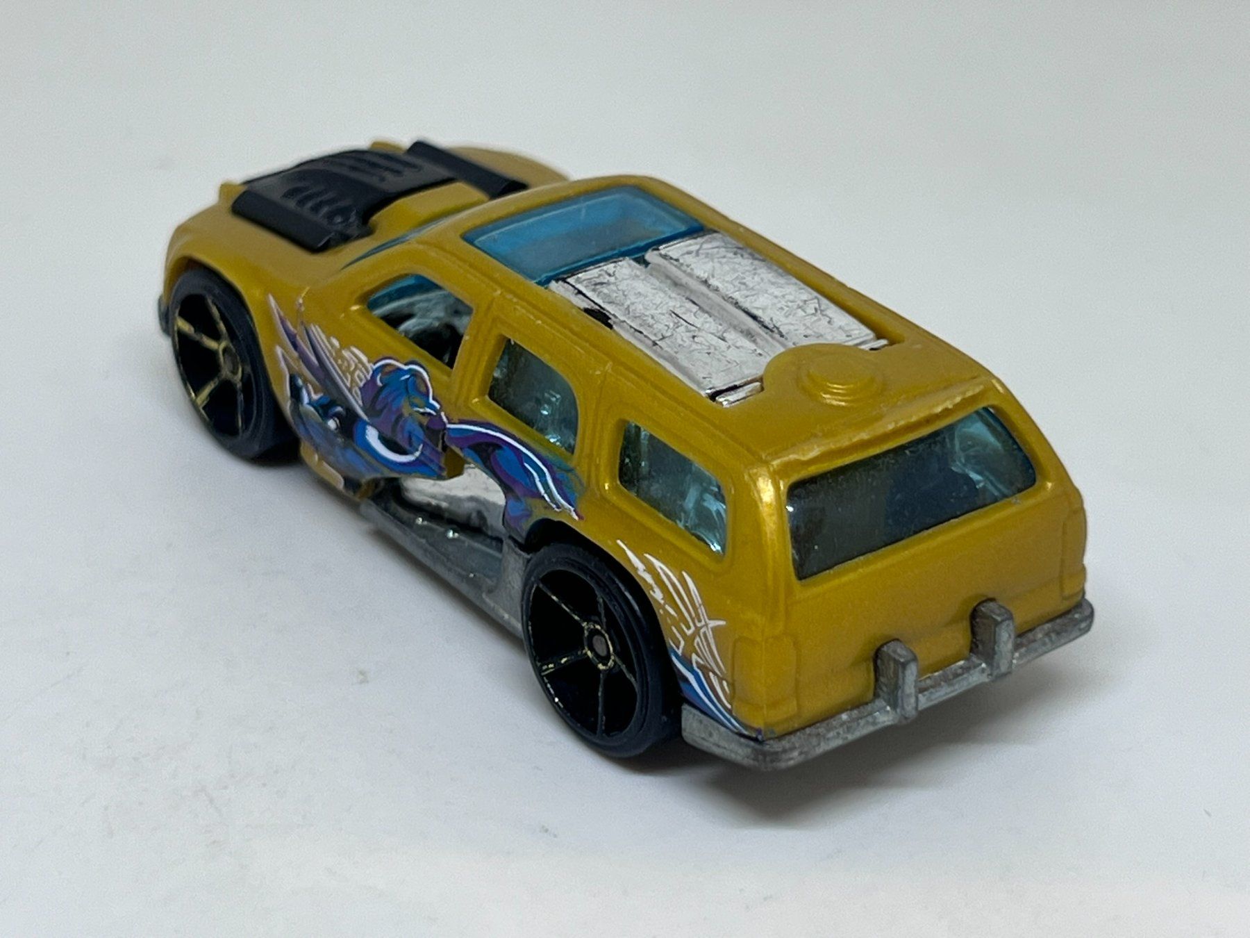 Hot Wheels Modellini d'auto: Hot Wheels Rollin' Thunder #647 – Usato da Wildegg venduto da LaaBoutique 2
