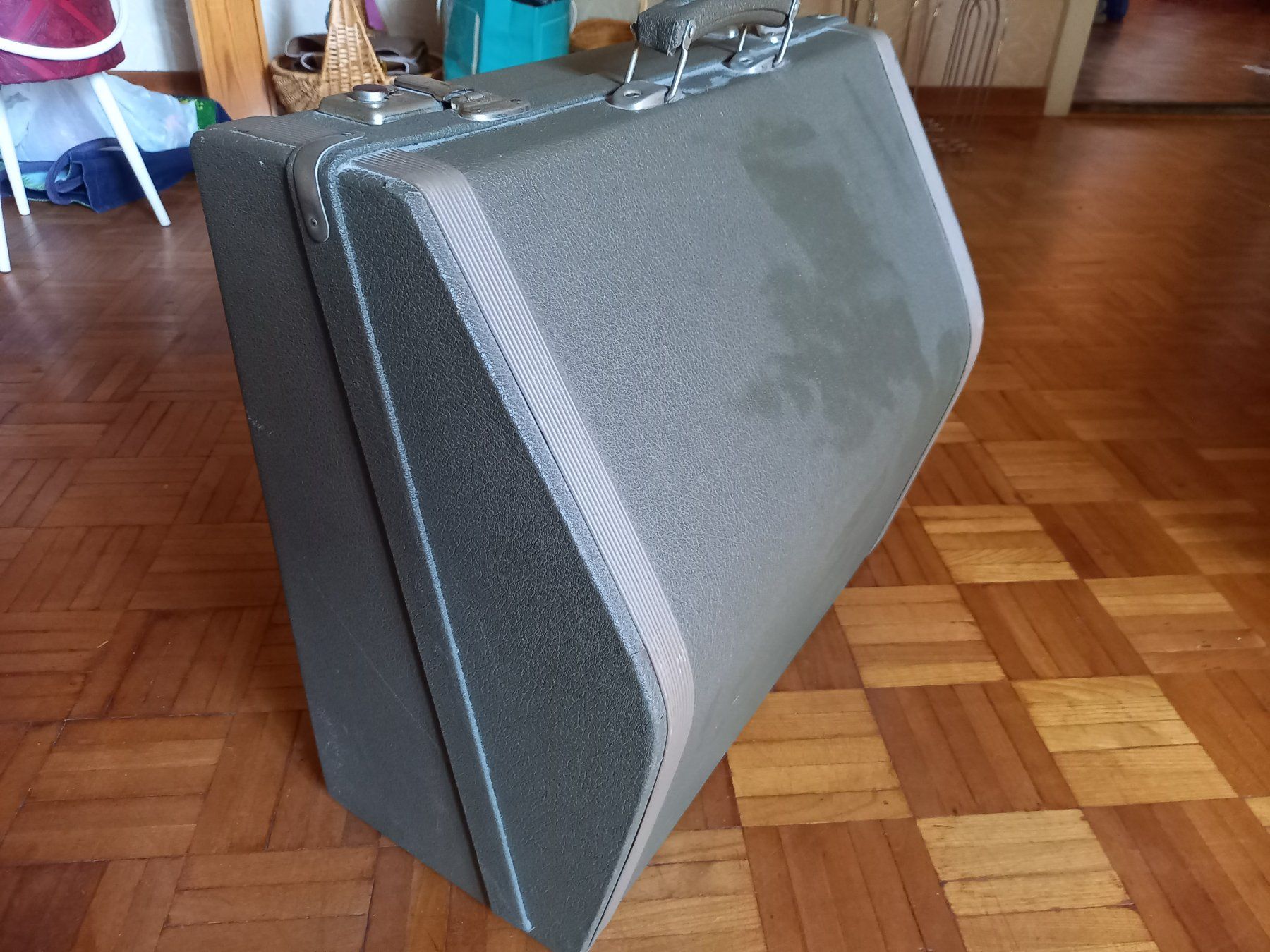 Hohner Strumenti musicali: Hohner Concerto III chromatisches Knopfakkordeon – Usato da Zürich venduto da Hangmill 2