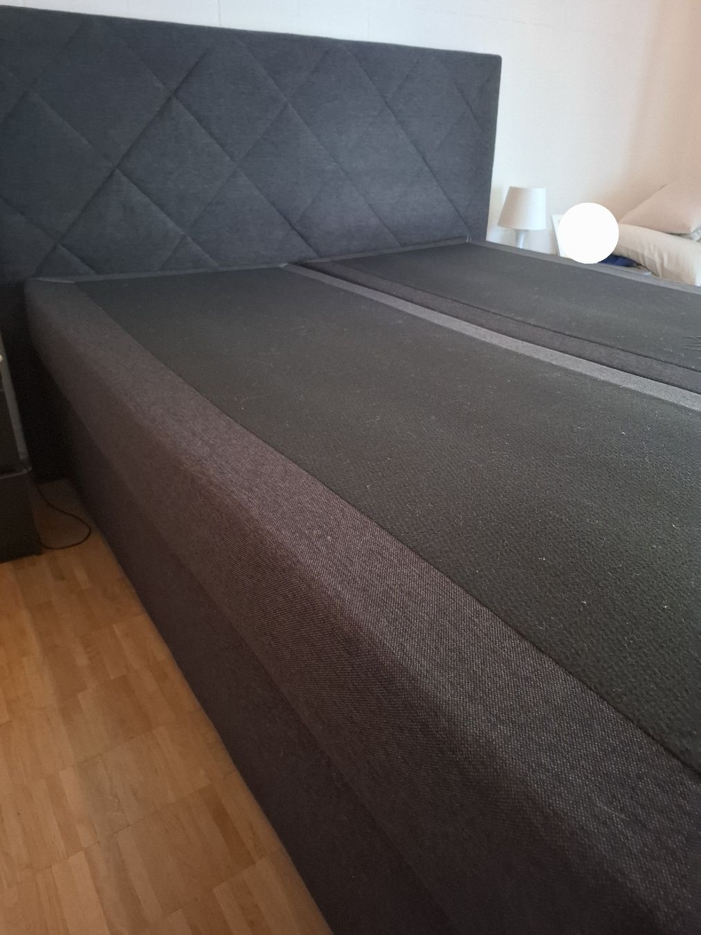 Lits: Boxspringbett 160x200  – D'occasion à Biel/Bienne par Ana006 2