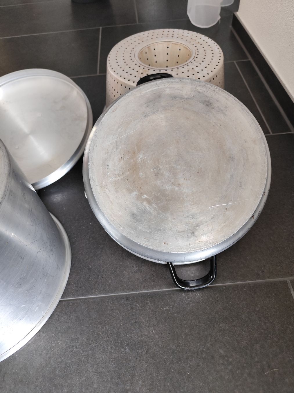 Elettrodomestici da cucina: Entsafter aus Aluminium – Usato da Glarus venduto da anrda 9