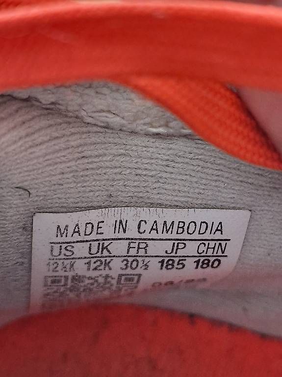 Scarpe per ragazzi: Kinderfussballschuhe (Gr. 30.5) – Usato da Zürich venduto da Rip2 3