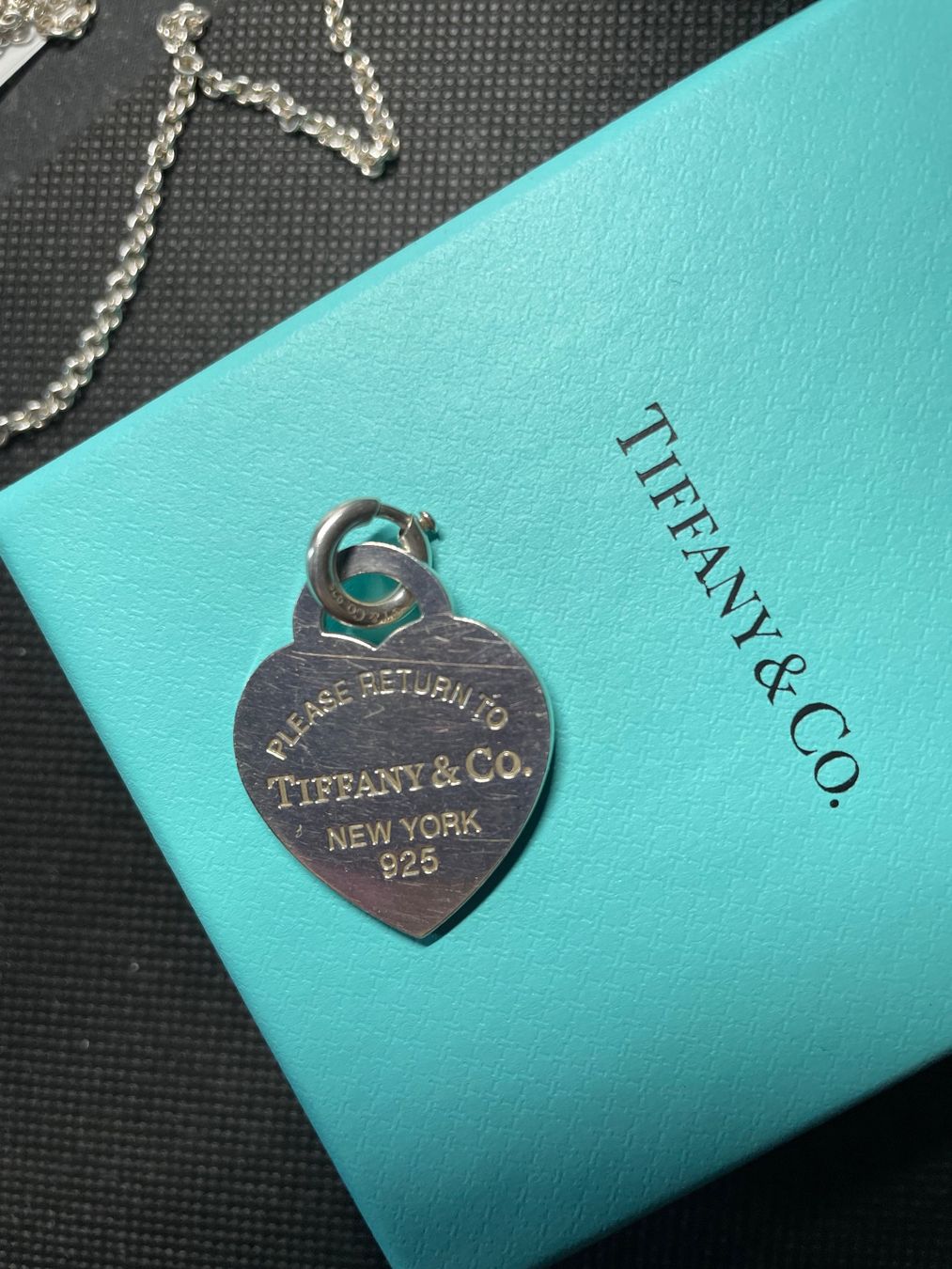 Tiffany & Co. Catenine: Tiffany & Co. Kette mit Herzanhänger – Usato da Taverne venduto da Monica80 2