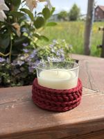 kleines Geschenk Duftkerze mit häkelhülle
