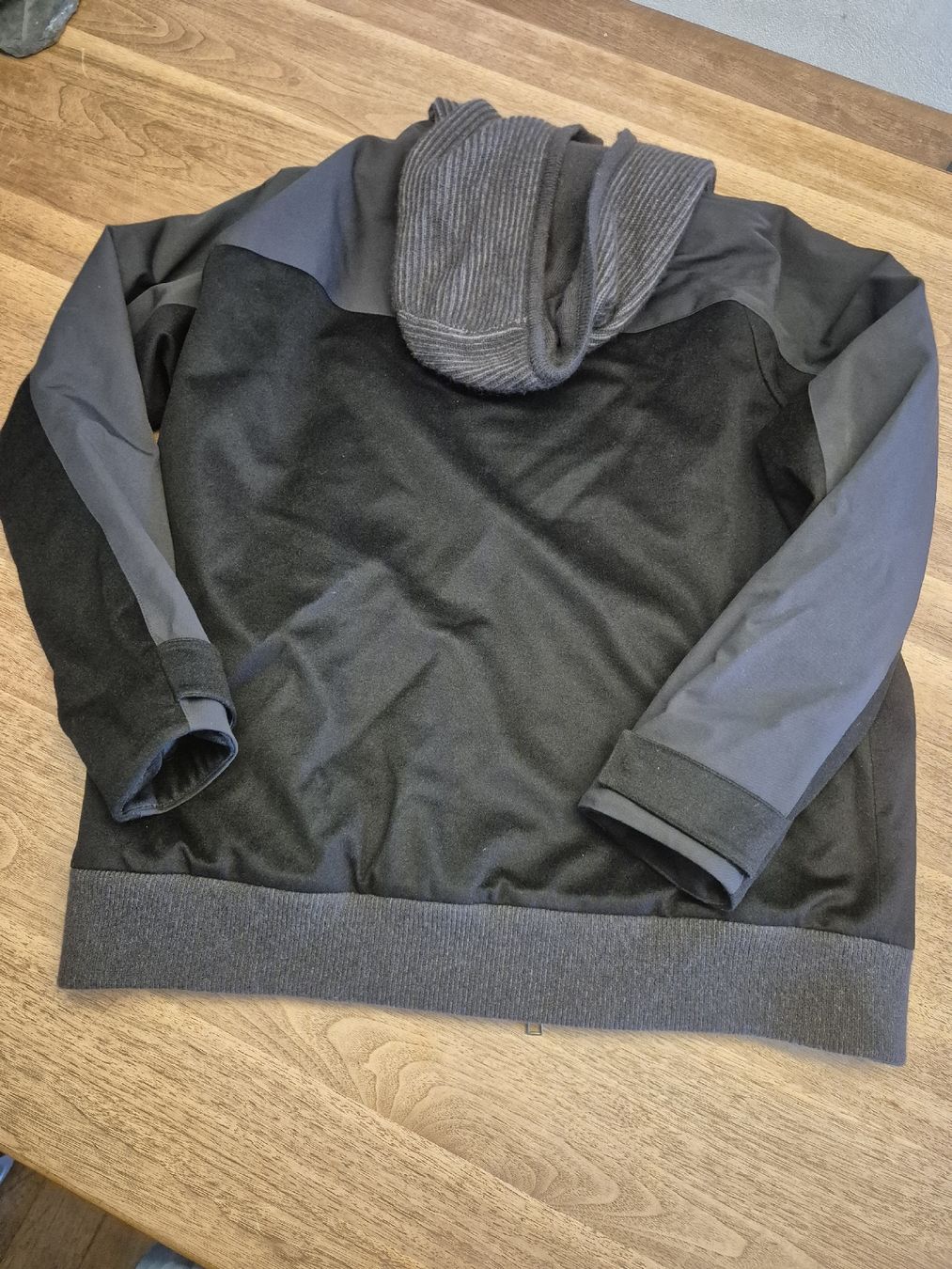 Loro Piana Giacche: Loro Piana Kaschmirjacke  – Nuovo (secondo la descrizione) da Weesen venduto da sch_cs6t 5