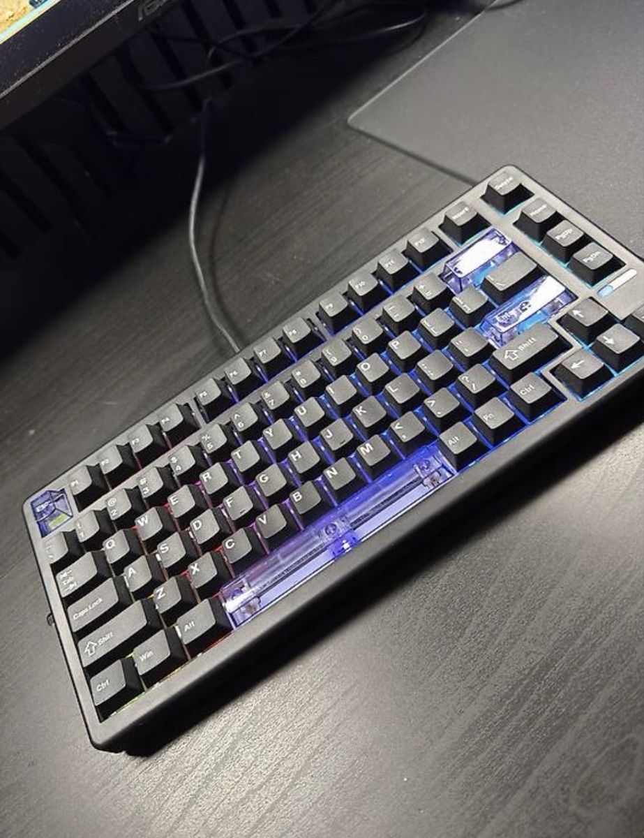 Tastiere: Gaming Tastatur Epomaker 80he – Usato da Oberrohrdorf venduto da tech.inventory 4