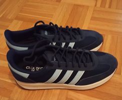 Adidas Turnschuhe Blau Grösse 45 1/3 Cloudfoam Neu