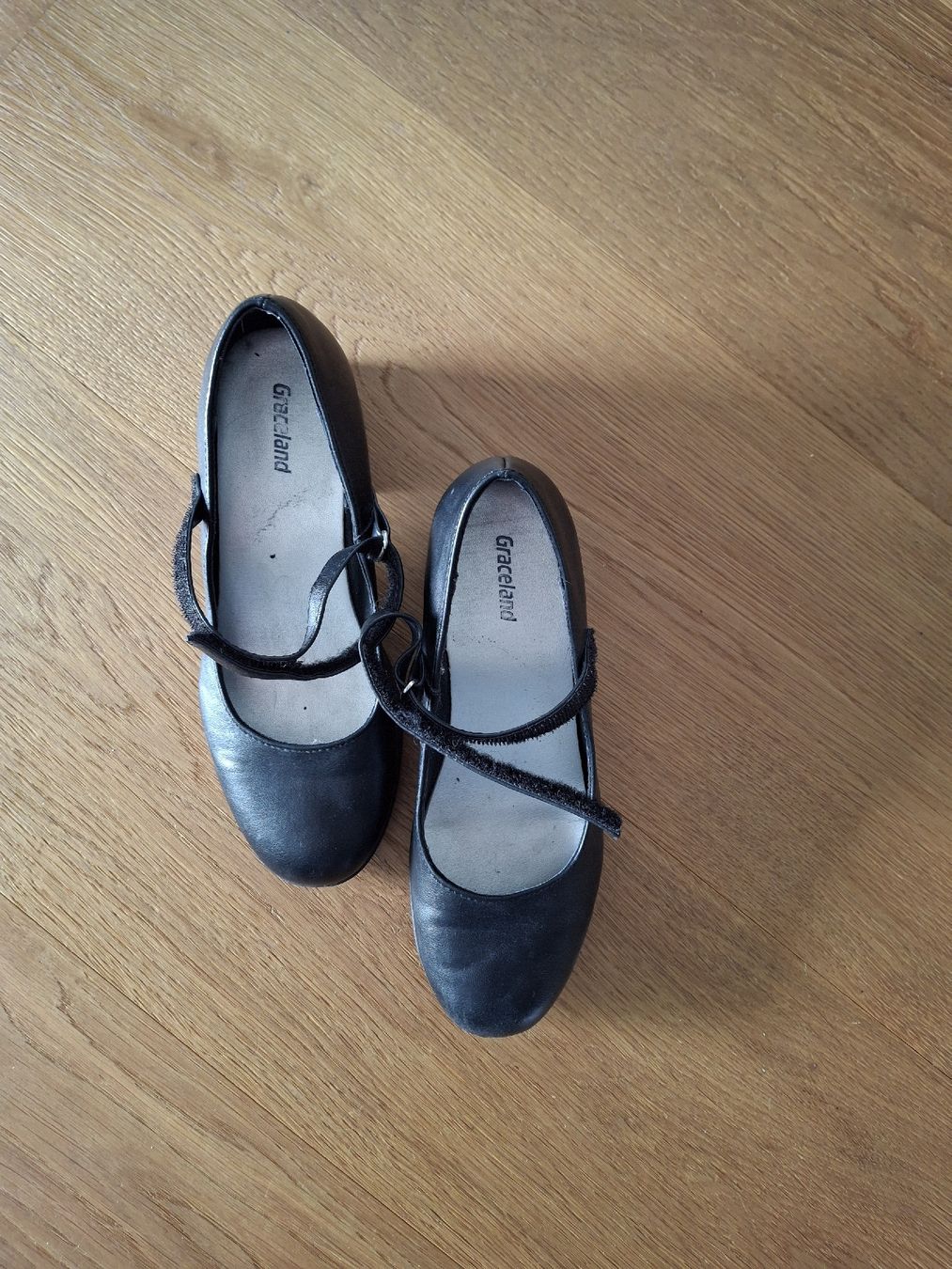 Scarpe per ragazze: Pumps Gr. 34 – Usato da Niederbipp venduto da Himbo62 3