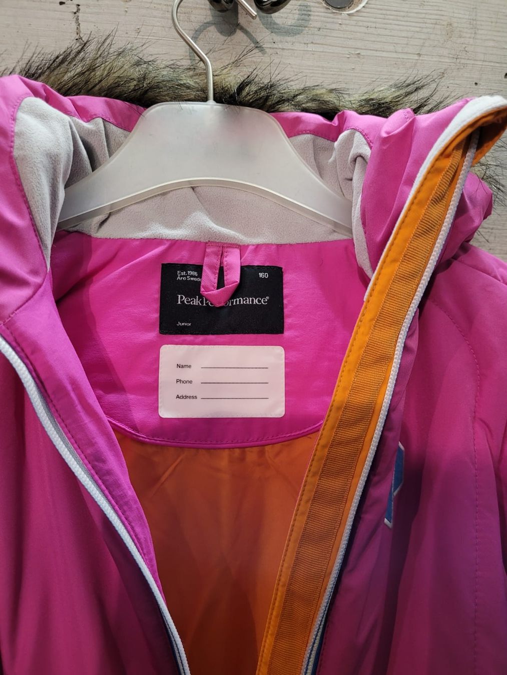 Peak Performance Jacken & Mäntel: Peak Performance Winterjacke, Pink/Blau, Grösse 150 – Neu und originalverpackt aus Brunnen von Novadis 2