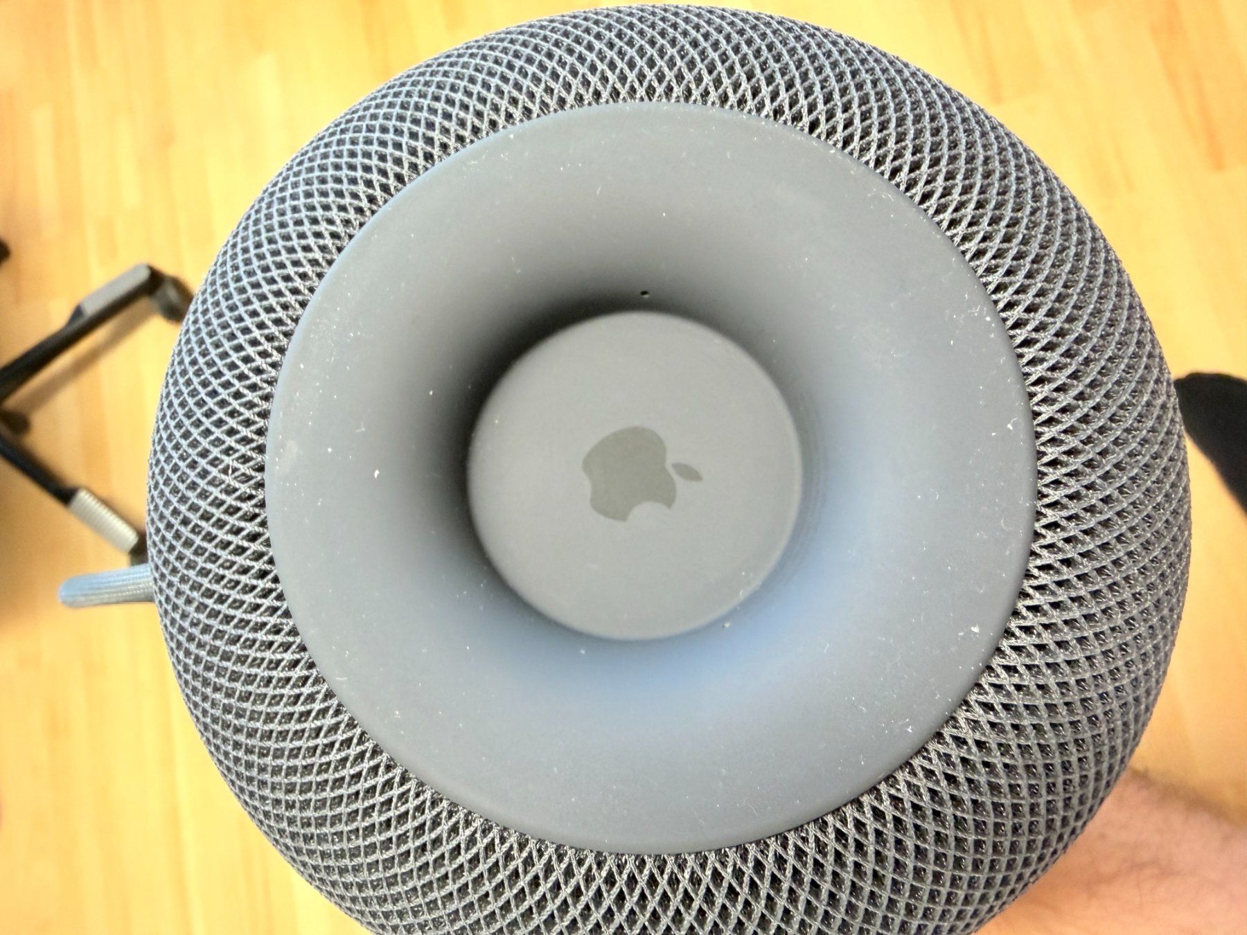 Apple Lautsprecher: Apple Home Pod 1.Generation – Gebraucht aus Lachen SZ von dan_yb7d 2