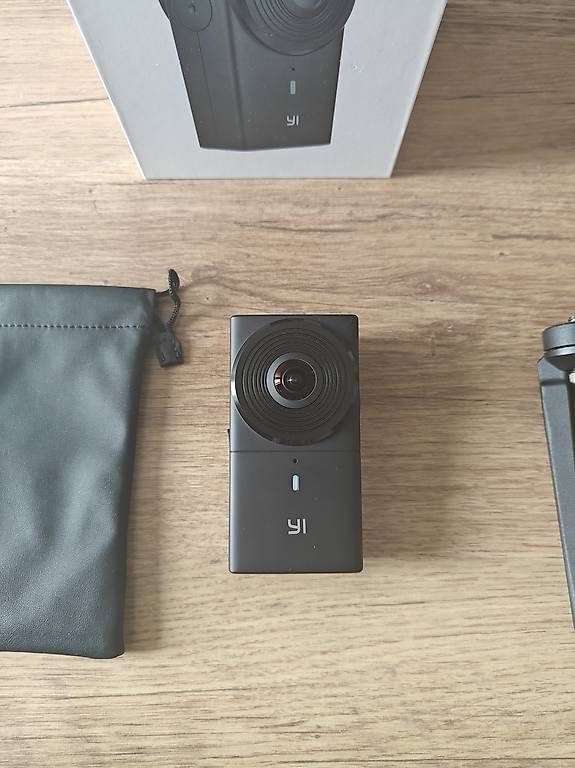 Webcams: YI TECHNOLOGY 360 VR Camera - Actioncam – D'occasion à Berg TG par Worldwied 2