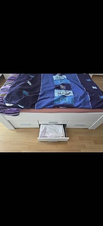 Betten: Bettgestell  – Gebraucht aus Oensingen von Melosh 1