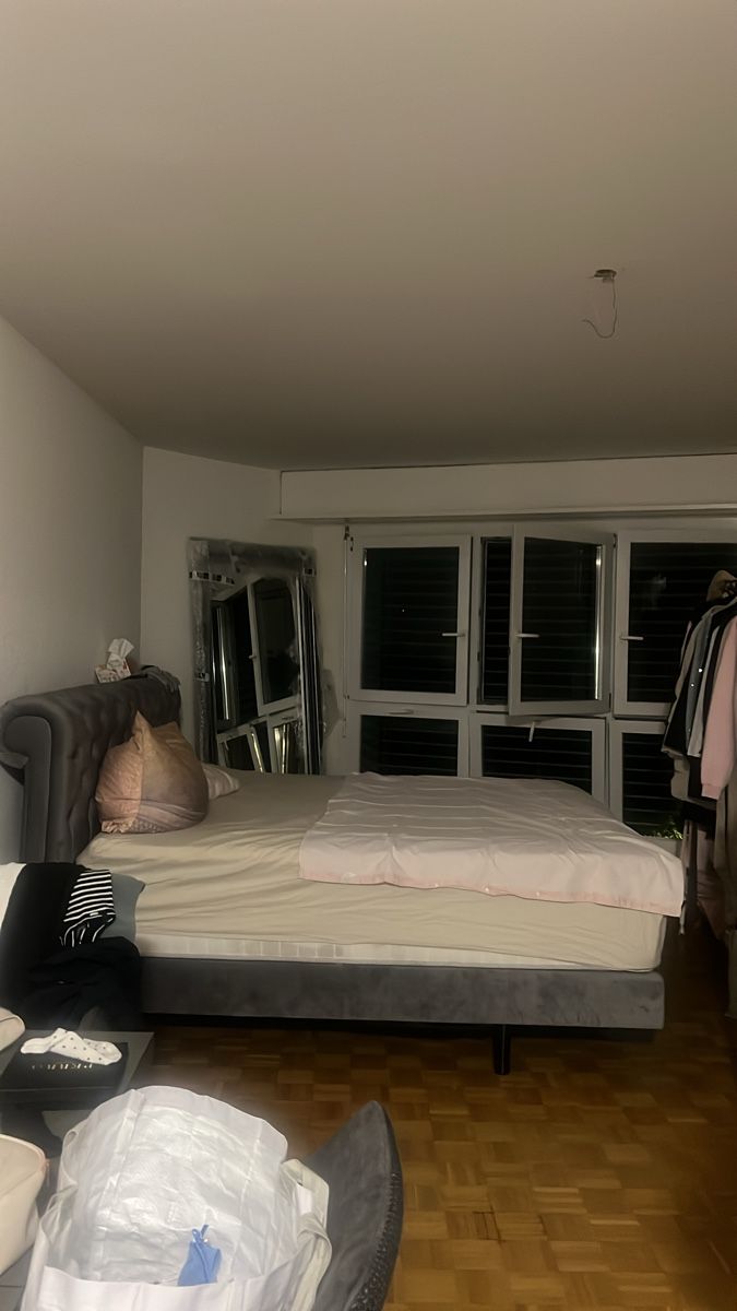 Betten: Boxspringbett – Gebraucht aus Zürich von mel_ss6y 2