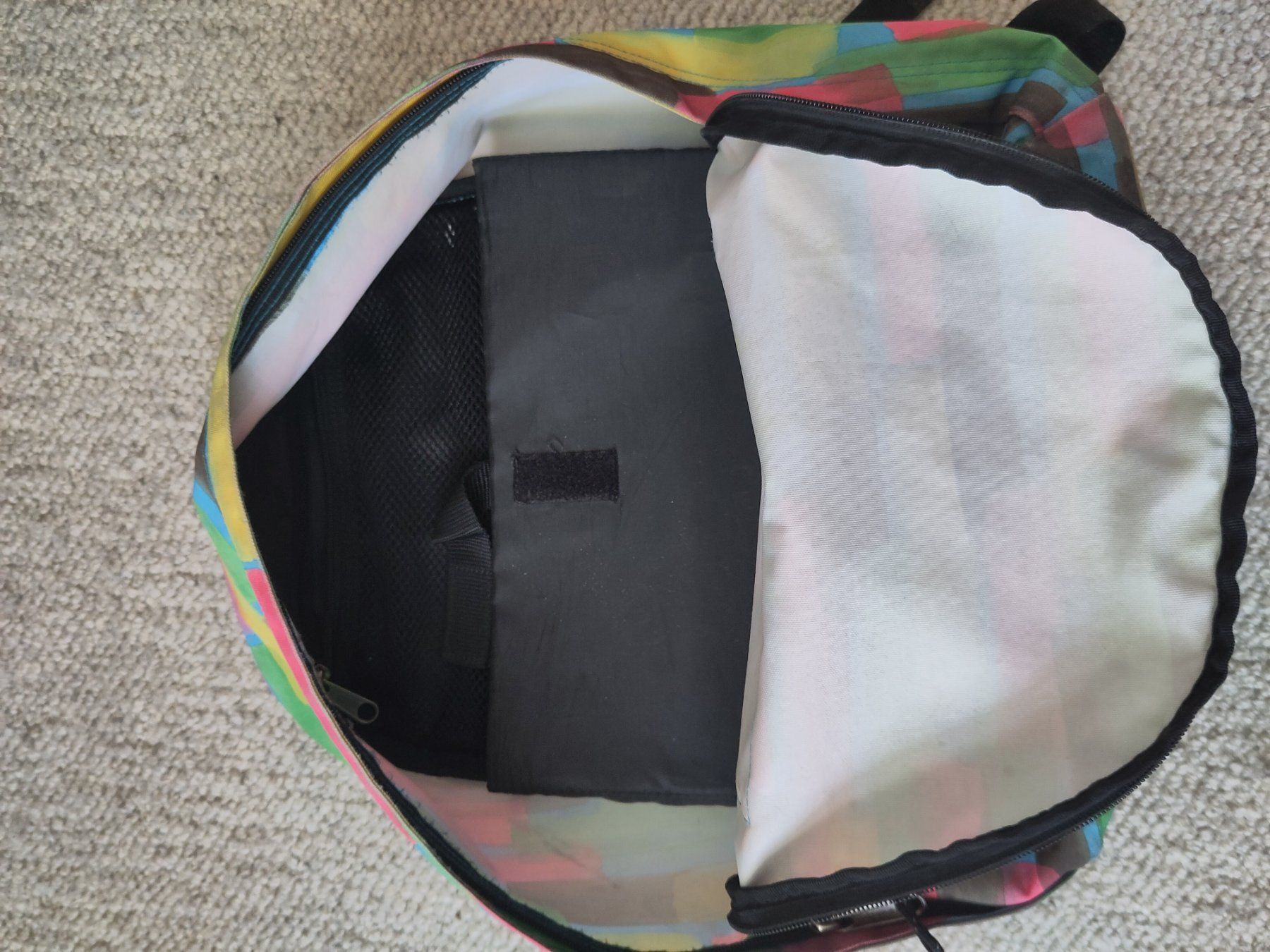 Eastpak Sacs à dos: Rucksack – D'occasion à Allschwil par simonetor 4