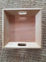 Plateau en bois avec poignées 24x24cm