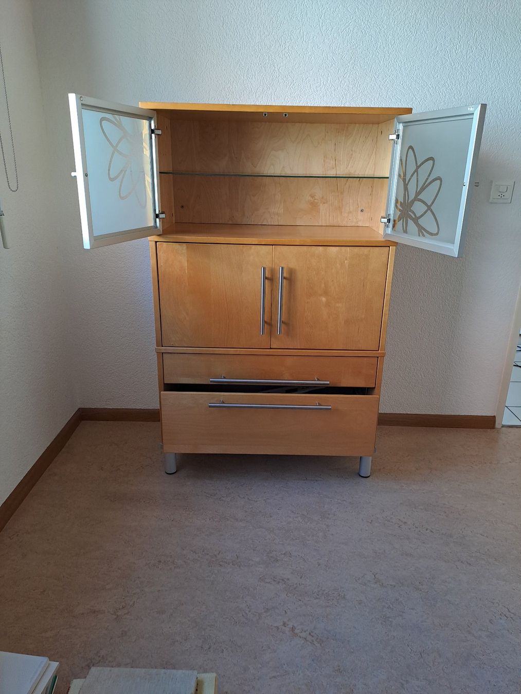 Armadi: Büromöbel / kleiner Schrank / Buffet – Usato da Gelterkinden venduto da Zwetschgenbaum 3