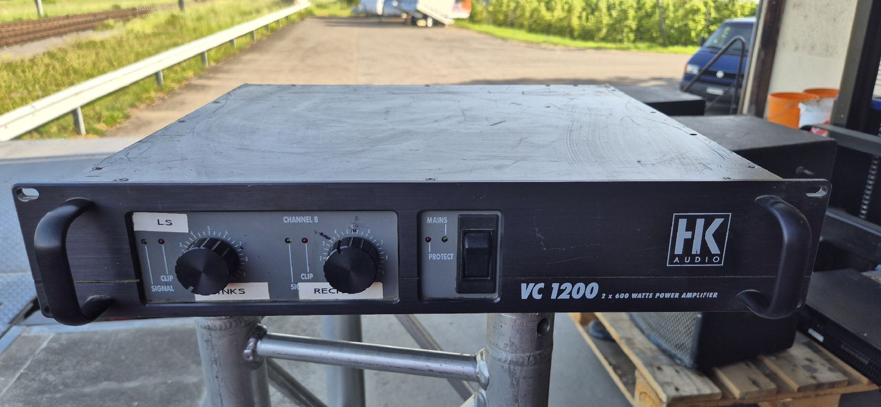 Verstärker: HK Audio VC 1200 AMP – Gebraucht aus Au SG von abrollfiaber