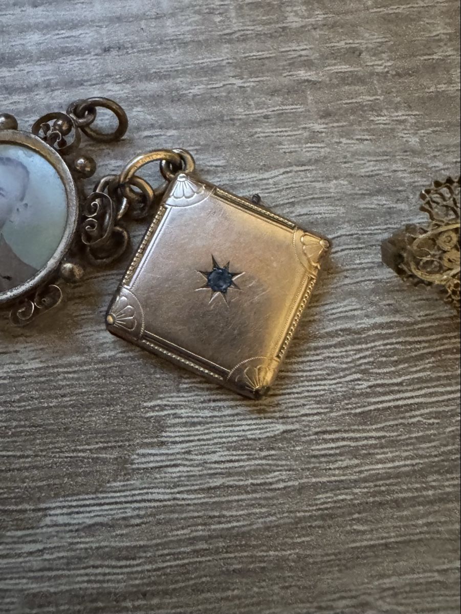 Altri gioielli: Schmuck  3 stk.  – Usato da Schlieren venduto da Freundlich02 2