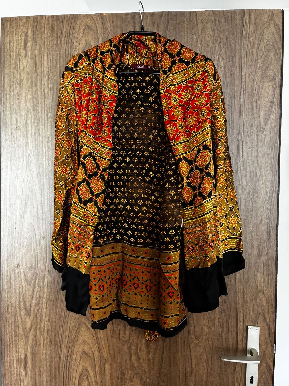 Kimono: Seiden-Kimono im Boho-Stil – Nuovo (secondo la descrizione) da Zürich venduto da kra_tl6w