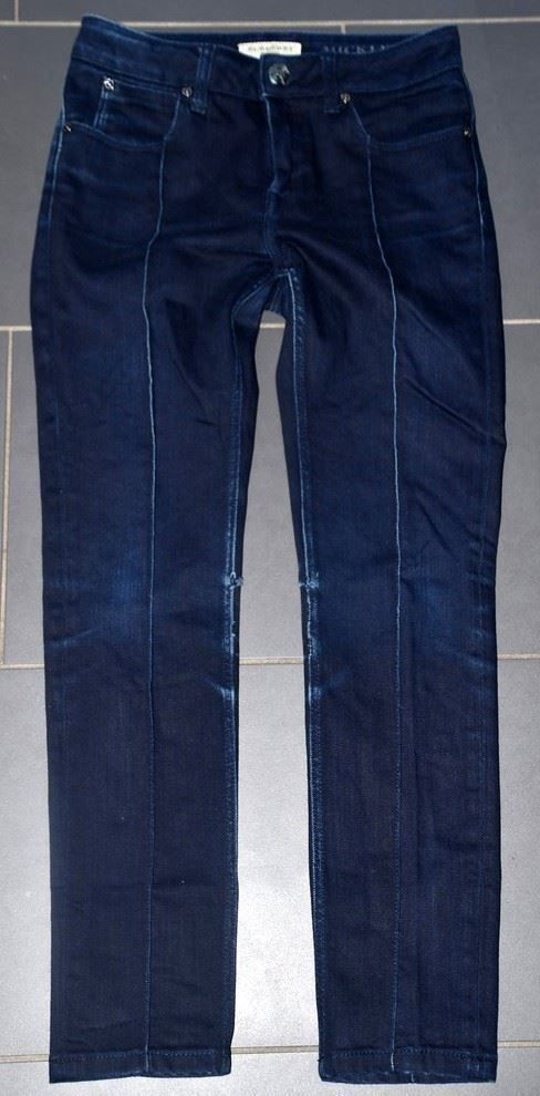 Burberry Pantaloni: Hose / Pantalon Burberry Denim .27 – Usato da Collonges venduto da Auganien 4