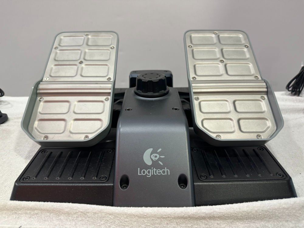 Logitech G940 Force Feedback Hotas | Kaufen auf Ricardo