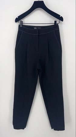 # WOMAN - Hose ,,high waist‘‘ Gr. XS - ZARA #