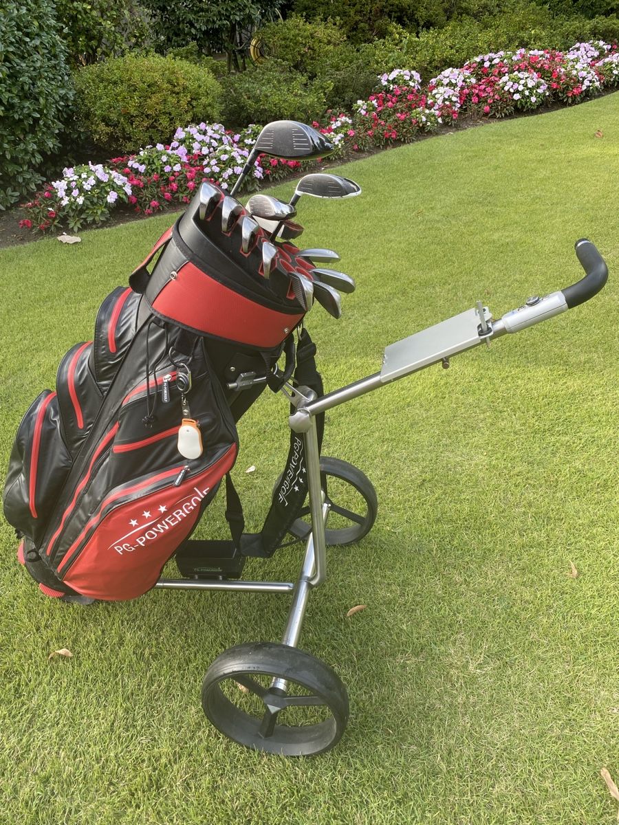 Schläger & Sets: Elektrischer Hightech Golfcaddy plus Bag – Gebraucht aus Cham von ThomSel