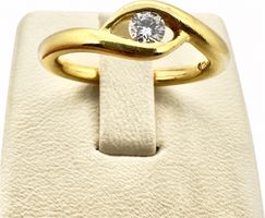 750/18 Karat Gold Ring mit 018 Ct Brillant
