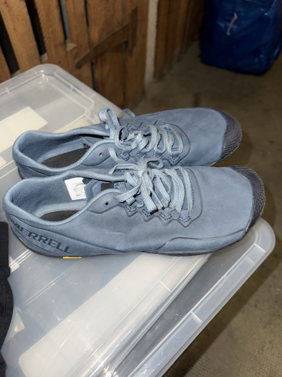 Chaussures hommes: Barfussschuhe Gr.38 – Neuf (Voir description) à Allschwil par Vanesuchi