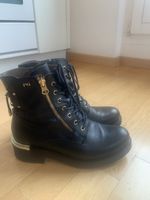 Schwarze Boots von Nero Giardini mit Gold Details, Gr. 38