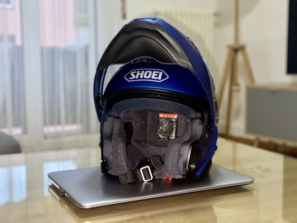 Shoei Caschi & visiere: Casque Shoei Neotec II – Usato da Lausanne venduto da Flamursh 1