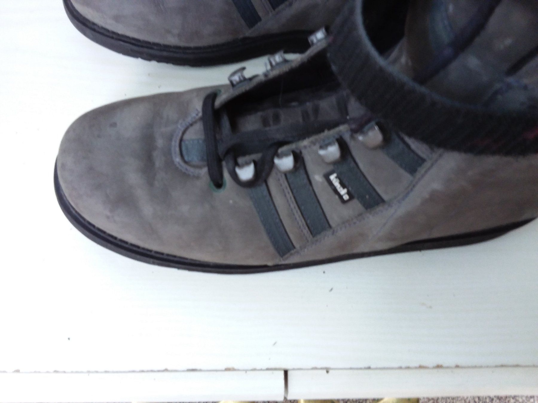 Künzli Scarpe da uomo: Künzli Freizeit oder WandeschuheGrössse 42-43 – Usato da Baden venduto da Katzenbaum27 4