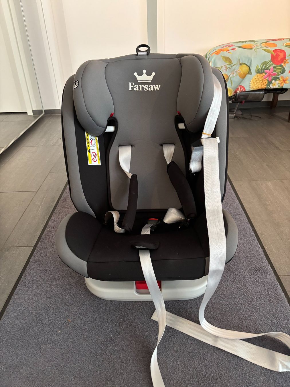 Seggiolini per auto: Farsaw - Kindersitz Isofix 0-36Kg – Usato da Meilen venduto da Boosundara