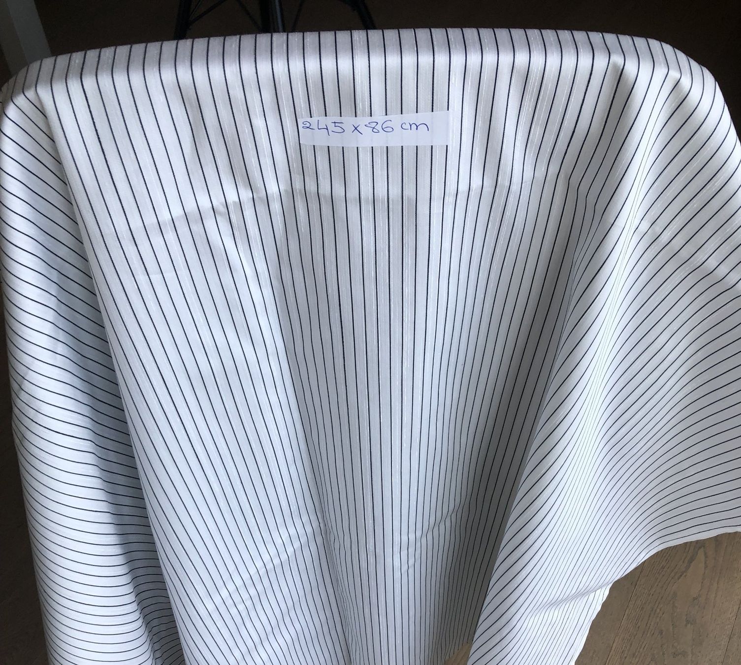 Tissus: Grosse Stoffe mit Streifen  Baumwolle/Polyester – D'occasion à Samstagern par TAAF 1