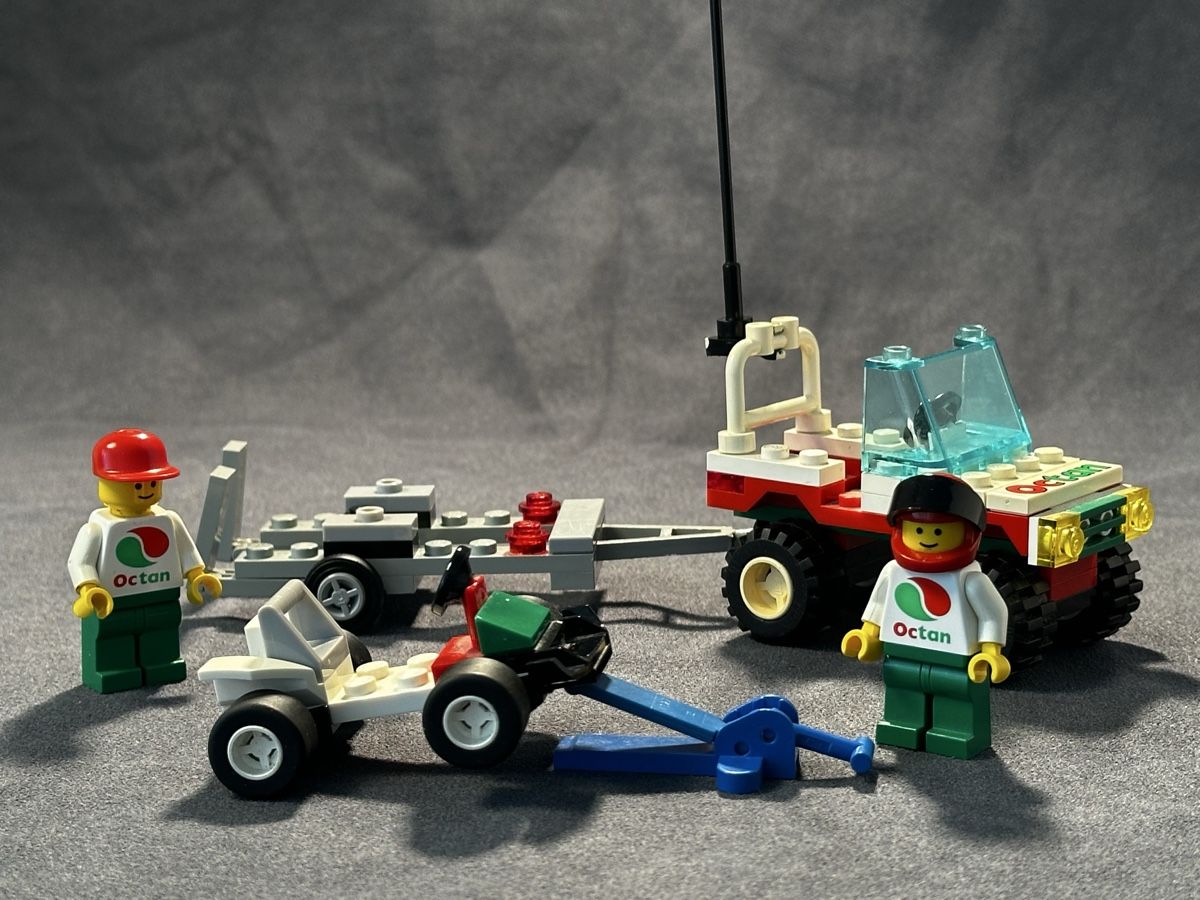 Lego Giocattoli: Lego 6663 Jeep with Trailer – Usato da Bellinzona venduto da Alby_C. 1