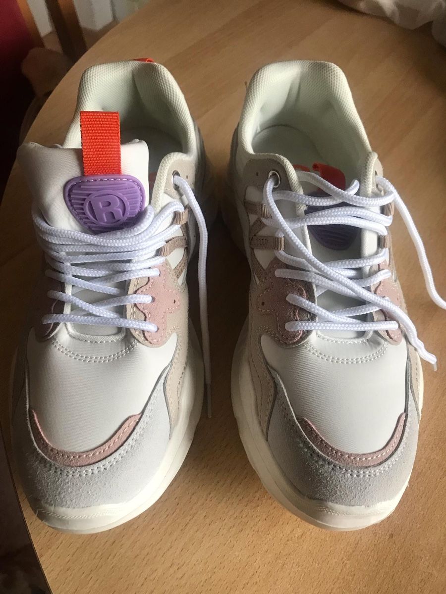 Scarpe da donna: Turnschuhe – Nuovo (secondo la descrizione) da Volketswil venduto da ben_9s6x