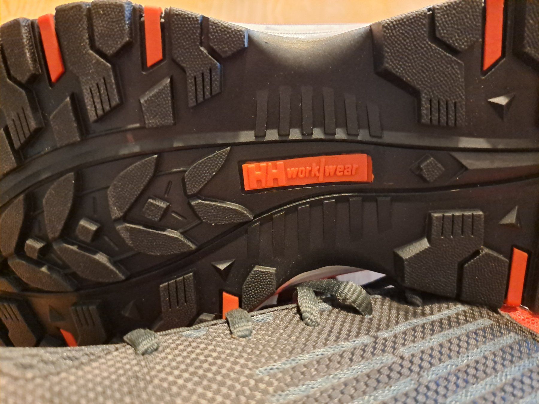 Helly Hansen Scarpe da uomo: Helly Hansen work/wear Sicherheitsschuhe – Nuovo (secondo la descrizione) da Lotzwil venduto da Niesendach 3